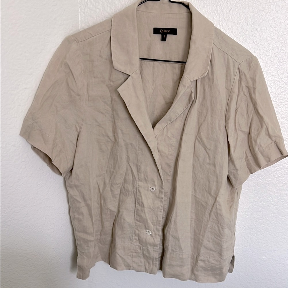 Quince 100% Linen Light Tan Short-Sleeve collar button up Blouse